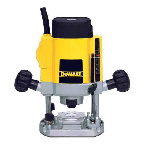 Routeur DEWALT 900 Watt DW615-QS